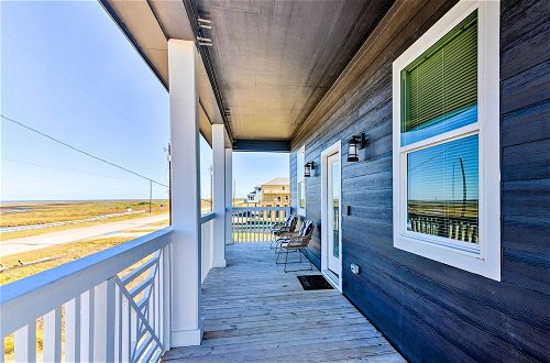 Photo 29 - Freeport Beachfront Home w/ Deck, Ocean Views