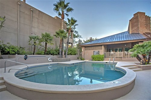 Foto 4 - Tucson Desert Retreat w/ Pool + Hot Tub Access