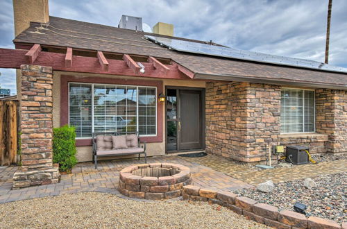 Photo 30 - Relaxing Phoenix House w/ Hot Tub & Heated Pool