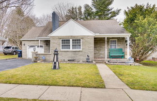 Photo 3 - Sodus Point Vacation Rental: Steps to Lake Ontario