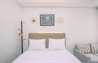 Foto 1 - Nice Studio At Transpark Cibubur Apartment