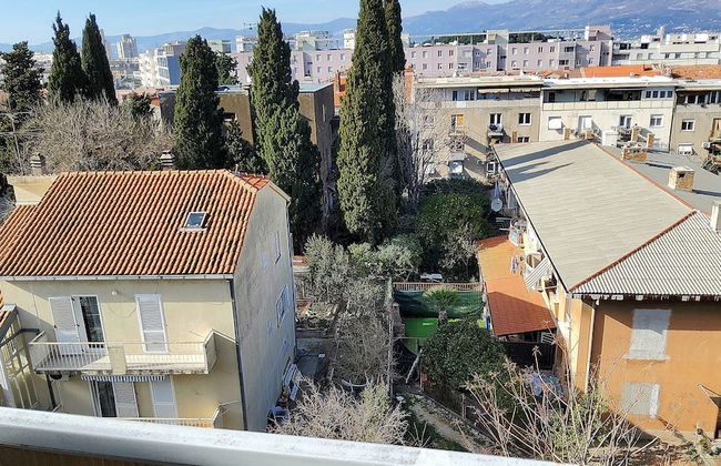 Charming Apartment 3 Sleeps 4 Guests - Foto 14