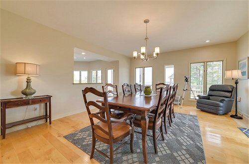 Photo 18 - Chic Townhome on Lake Huron w/ Private Beach