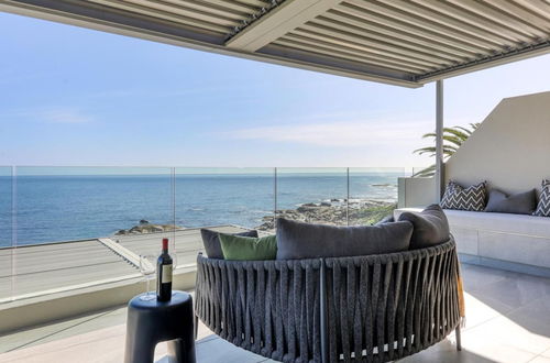 Photo 38 - Barley Beach Luxury Penthouse - Camps Bay