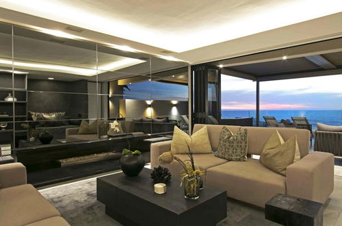 Photo 16 - Barley Beach Luxury Penthouse - Camps Bay