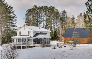 Foto 1 - Rustic Mountain-view Farmhouse on 159 Acres