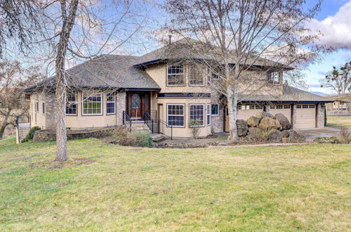 Photo 1 - Chic Medford Retreat - Outdoor Pool & Sauna