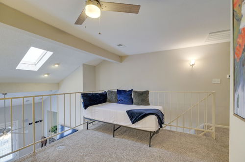 Photo 23 - Cozy Houston Condo Rental Near NRG Stadium