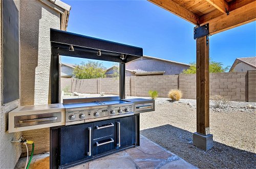 Foto 6 - Goodyear Home w/ Covered Patio & Gas Grill