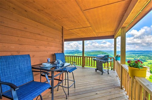 Photo 5 - Convenient Murphy Cabin w/ Amazing Mtn Views