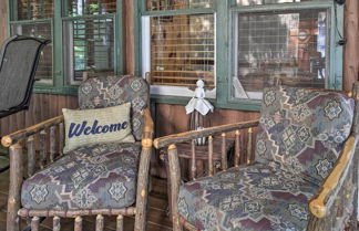 Photo 2 - Quaint & Cozy Lake Cabin w/ Dock & Beach Access