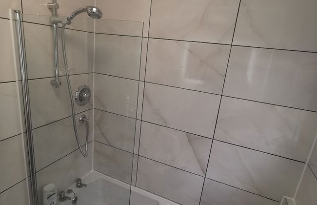 Charming 4-bed Cottage in Hayling Island - Hot Tub - Foto 12