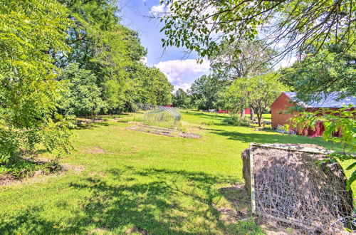 Photo 12 - Charming Farm Cottage w/ Fire Pit + Grill