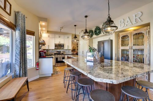 Photo 11 - Cave Creek Getaway w/ Pool & Outdoor Kitchen