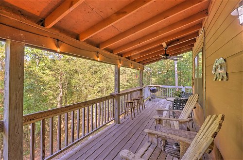Photo 25 - Mountain View Cabin w/ Wraparound Deck