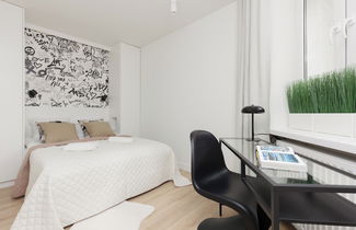 Photo 3 - Emilii Plater Apartment by Renters