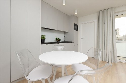 Foto 8 - Emilii Plater Apartment by Renters