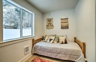 Photo 2 - Cozy Blackfoot Apartment: Pets Welcome