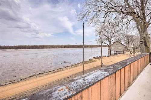 Photo 10 - Cozy Home w/ Yard: Steps to Mississippi River