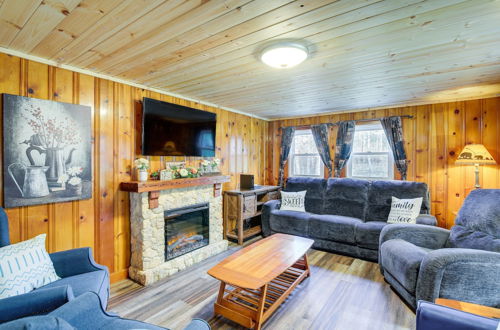 Photo 29 - Rustic Cosby Cabin w/ Furnished Deck & Yard