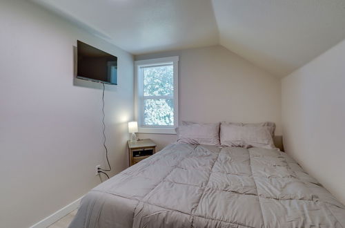 Photo 21 - Cozy Lafayette Townhome Rental Near Parks & River