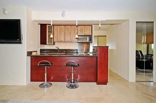 Photo 27 - Discovery Bay One Bedroom Condos with Kitchen & Free Wifi