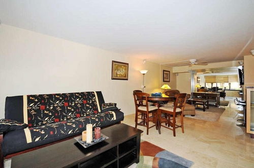 Foto 64 - Discovery Bay One Bedroom Condos with Kitchen & Free Wifi