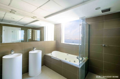 Photo 26 - LUX The JBR Dubai Eye Suite