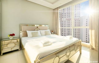 Photo 3 - LUX The JBR Dubai Eye Suite