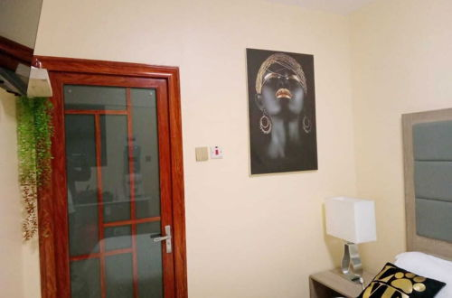 Foto 3 - Lux Suites Kileleshwa Studio Apartments