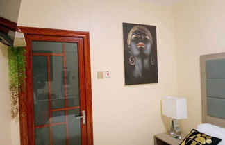 Photo 3 - Lux Suites Kileleshwa Studio Apartments