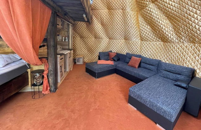 Glamping Jedlova Sleeps 6 With Deck - Foto 4