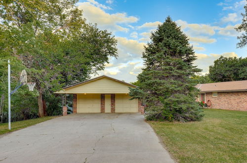 Photo 8 - Fort Calhoun Home w/ Screened Porch + Playground