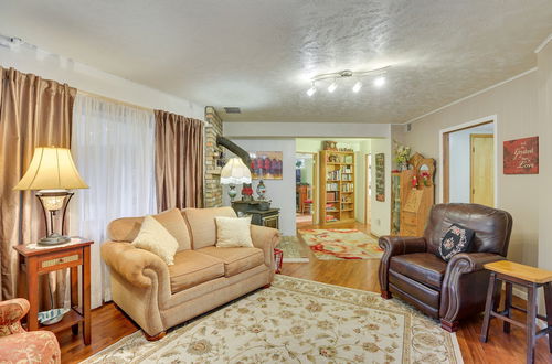 Photo 17 - Fort Calhoun Home w/ Screened Porch + Playground