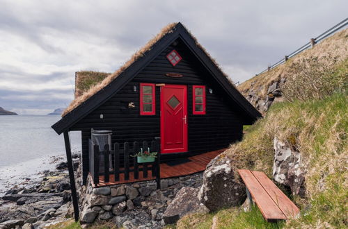 Photo 19 - Unique Boathouse By The Foreshore | Sea View