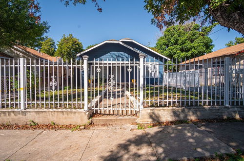 Photo 22 - Brand New Craftsman 2br/2ba Home in Denver Heights