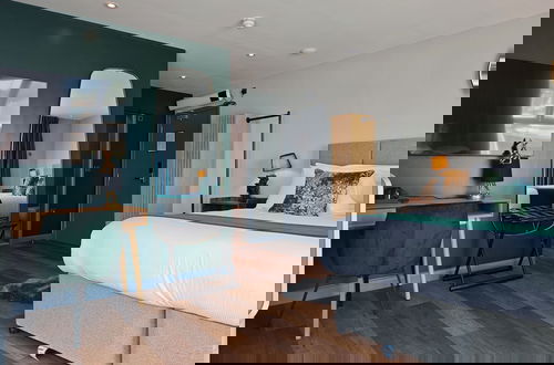 Foto 68 - Pinnacle Suites