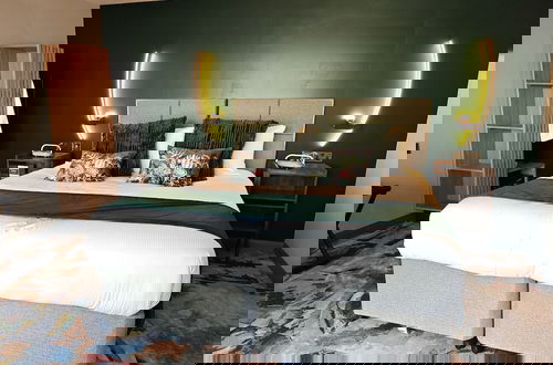 Foto 78 - Pinnacle Suites