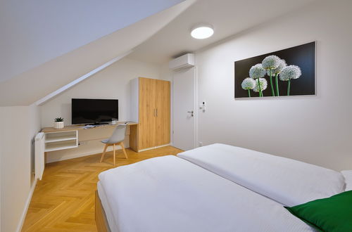 Photo 5 - DownTown Suites Rubesova