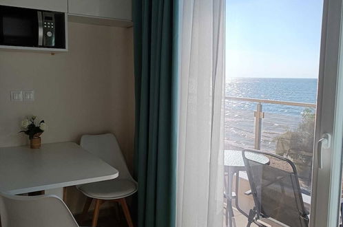 Photo 4 - Navarino Luxe Suites with Sea View