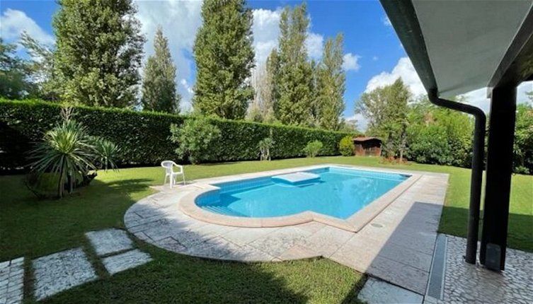 Photo 1 - Fantastic Villa With Pool Surrounded by Nature