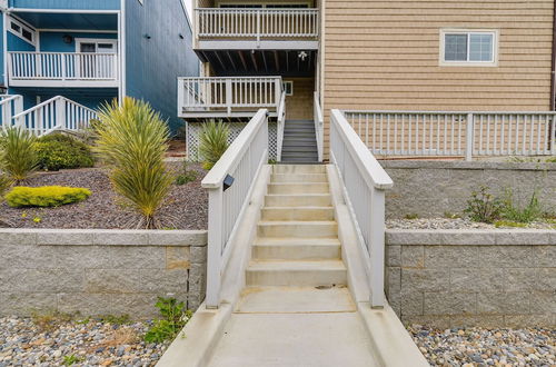 Photo 24 - Efficiently Equipped Pacifica Apt - 1 Mi to Beach