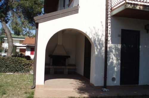 Foto 19 - Beautiful Two-bedroom Villa in Bibione - Beahost