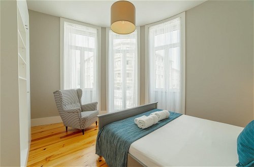 Photo 2 - Bonfim Design Apartment by Homing