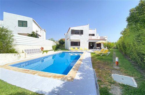 Foto 41 - Albufeira Vintage Design Villa With Pool by Homing