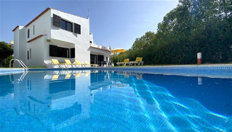 Foto 1 - Albufeira Vintage Design Villa With Pool by Homing