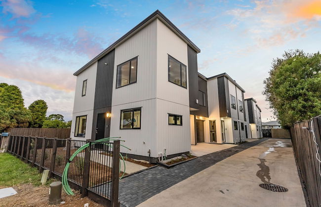 302 Te Irirangi Drive - Photo 5