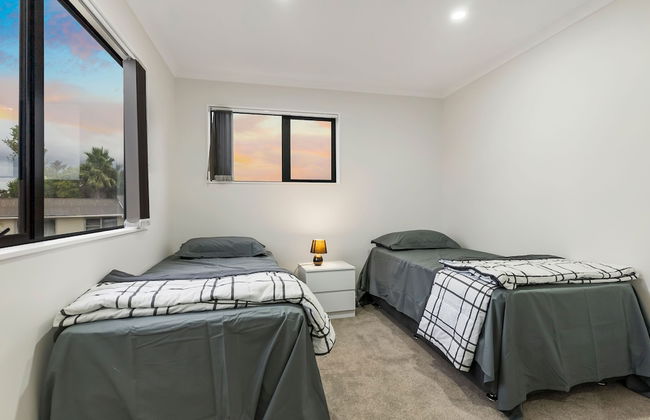 302 Te Irirangi Drive - Photo 3