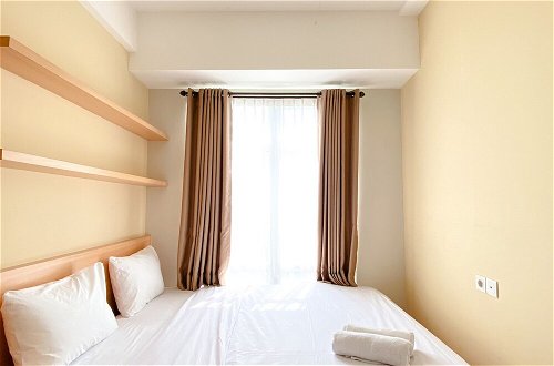 Foto 5 - Cozy Stay And Homey 1Br Vasanta Innopark Apartment