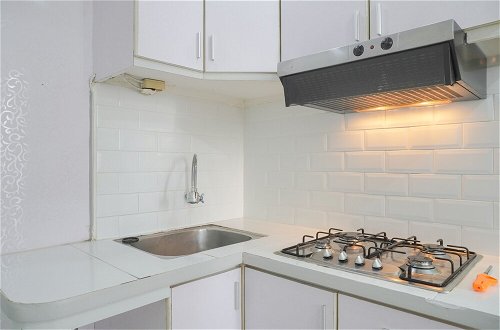 Foto 5 - Simple And Comfy 1Br Permata Eksekutif Apartment